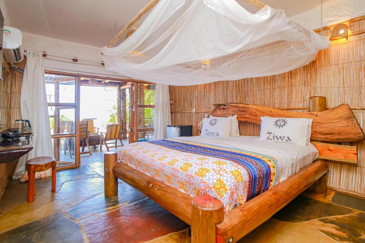 Ziwa Beach Resort Бамбури Екстериор снимка