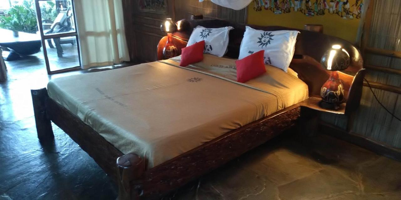 Ziwa Beach Resort Бамбури Екстериор снимка